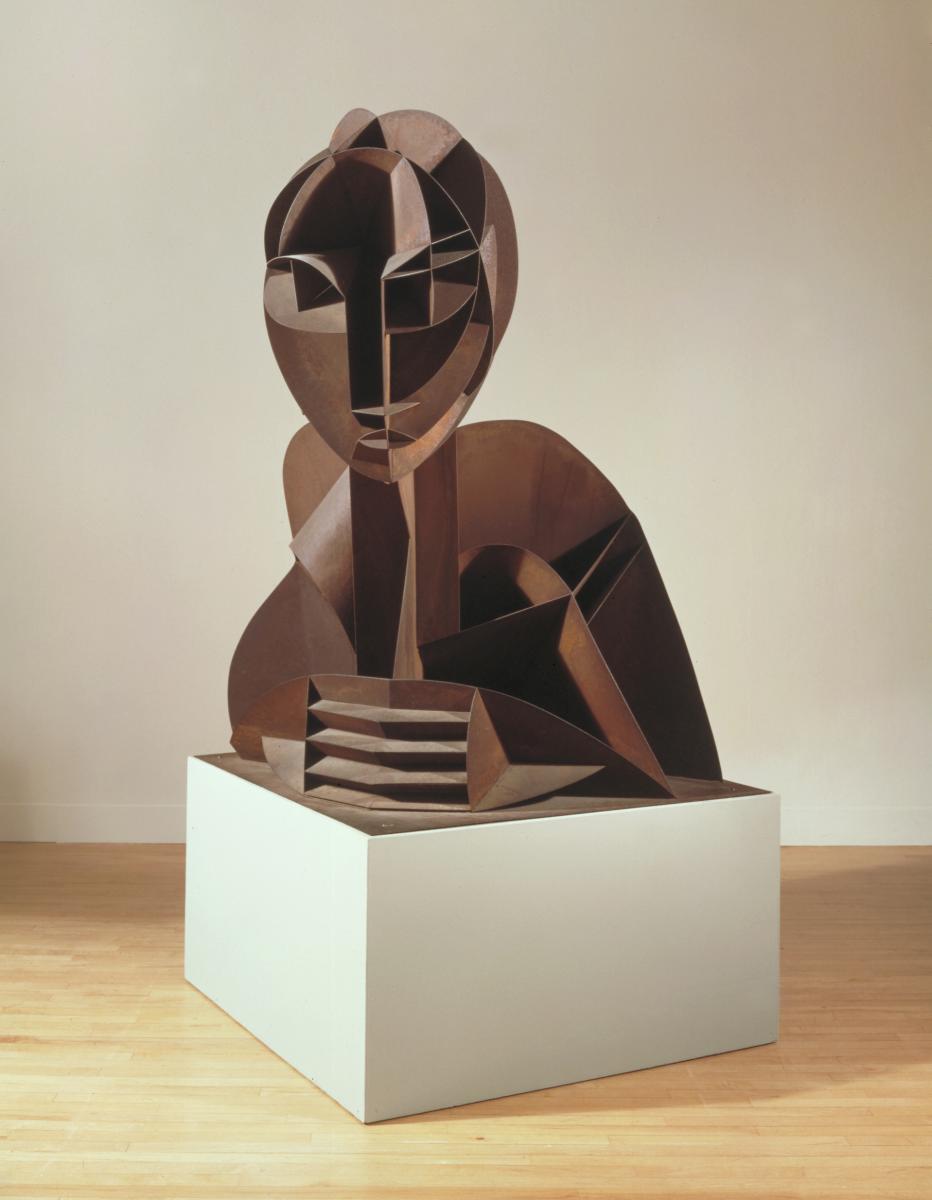 Naum Gabo,  Head No. 2 1916, enlarged version 1964 (Steel 1760 x 1240 x 1243 mm) ​The Work of Naum Gabo © Nina & Graham Williams / Tate, 2019