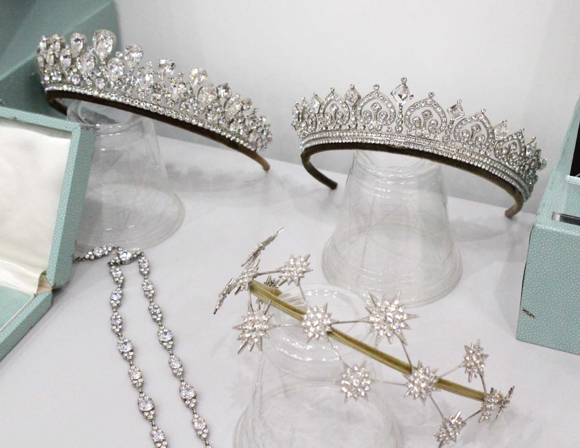 Tiaras at V&A pearl show  Jewellery exhibition, Amazing jewelry