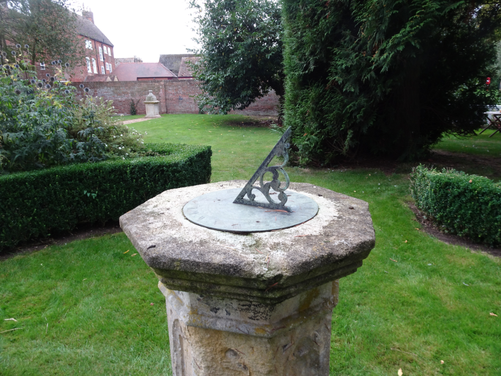 sundial in the grounds of Island Hall